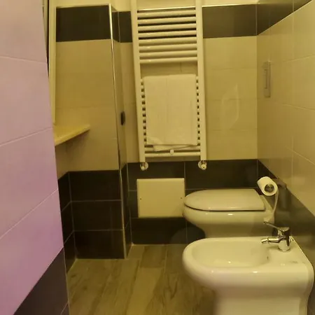 Pompei Holiday Rooms Гостьовий будинок Помпеї