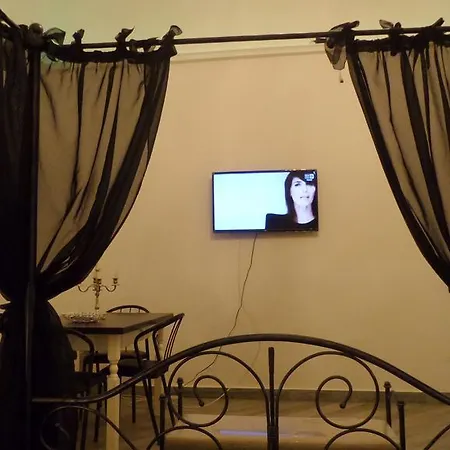 Pompei Holiday Rooms Гостьовий будинок *
